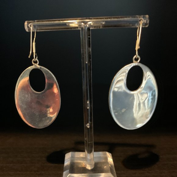 Cute Moda Designs Abalone and Silver Drop Earrings - Picture 3 of 4